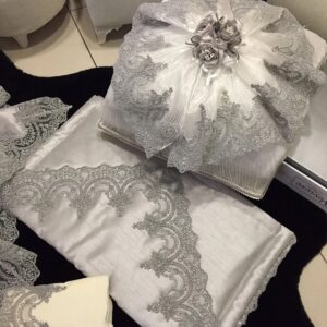 سجادة صلاة مبطنة بكج متكامل Osmanlı Ipegi | هدايا ملكة وعرايس فخمة - متجر سعودي