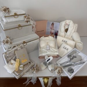 عروس  خطوبة وملكة بوكس دبشSı | دبش عروس فخم - تجهيزات ملكة سعودية