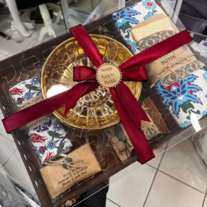 عروس Hamam بكج متكامل Özel Ahşap Kutusunda | دبش عروس فخم - تجهيزات ملكة سعودية